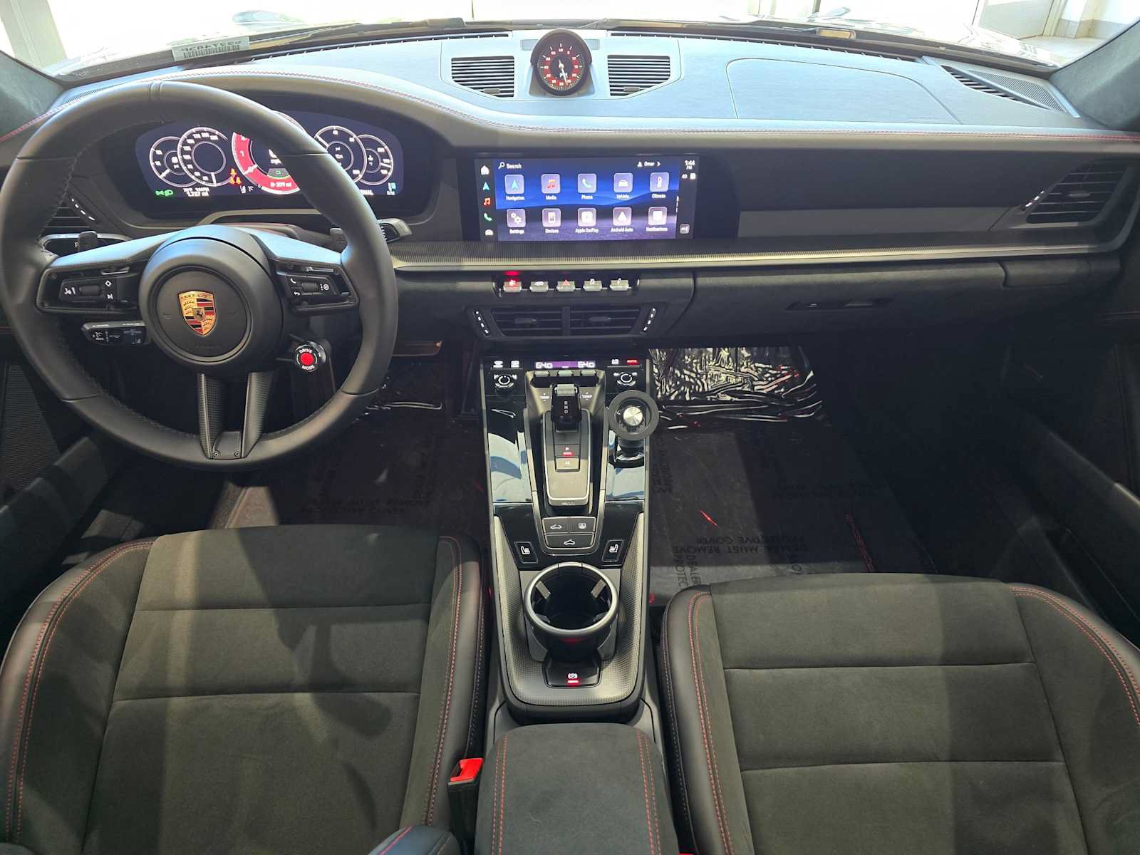 Used 2026 Porsche 911 Carrera GTS RWD image 13