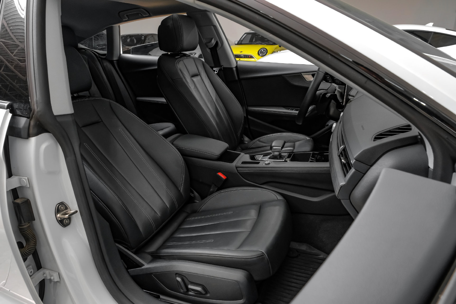Used 2024 Audi A5 2.0T Premium Plus AWD/4WD image 38