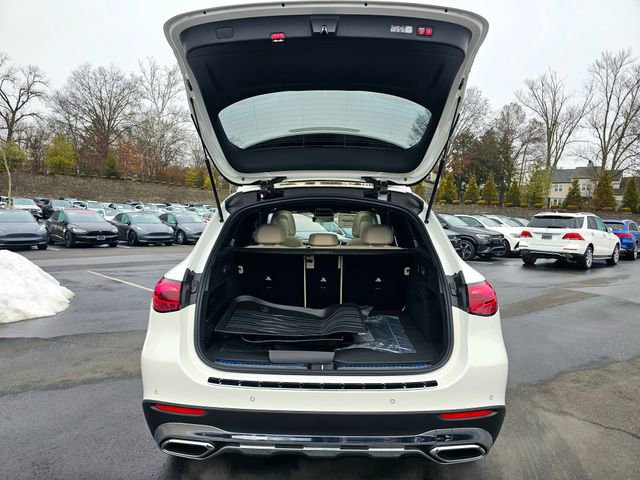 New 2026 Mercedes-Benz GLC 300 4MATIC image 9