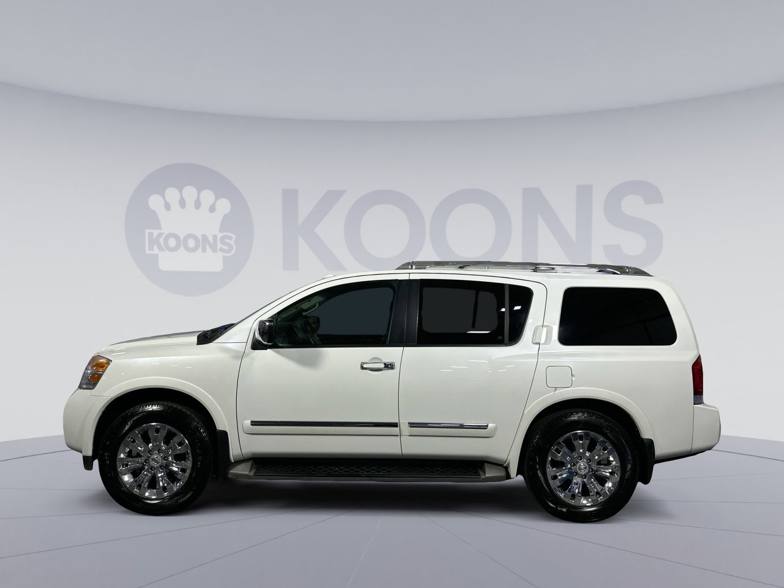 Used 2015 Nissan Armada Platinum image 2