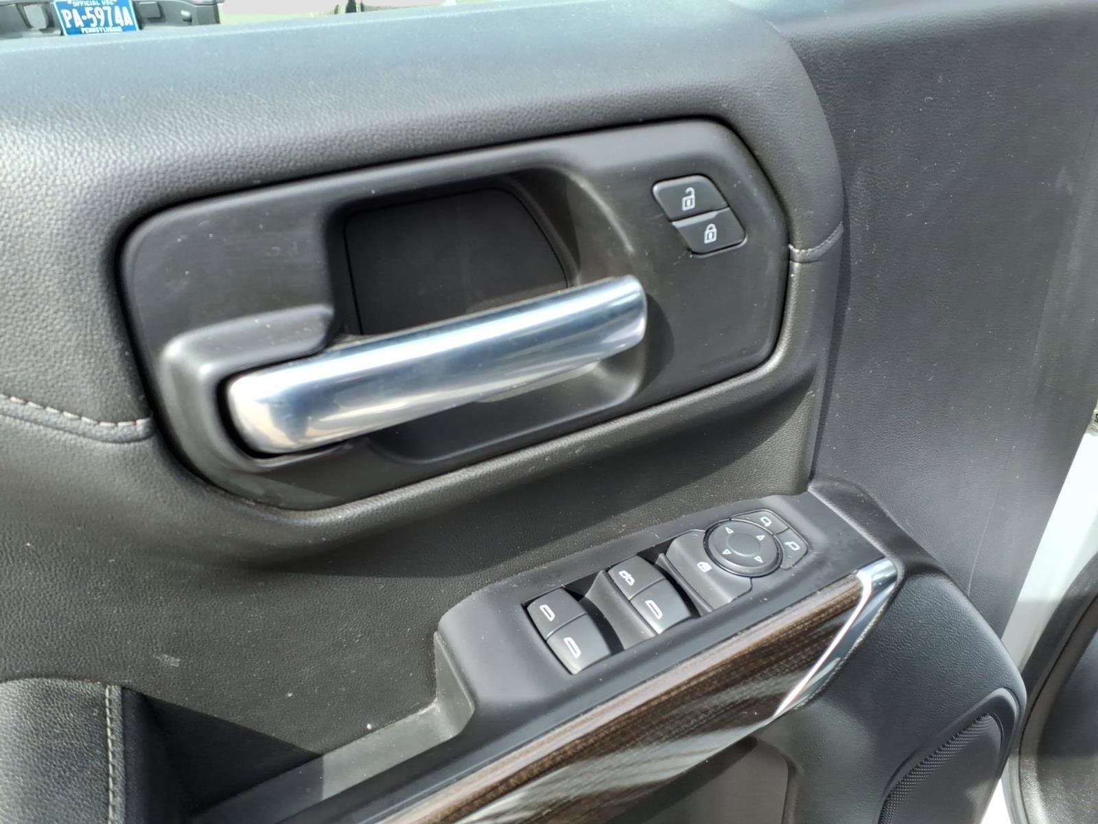 Used 2019 Chevrolet Silverado 1500 RST w/ All-Star Edition image 17