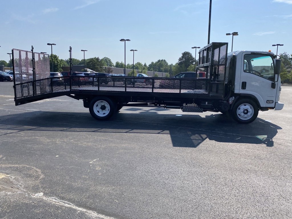 New 2024 Chevrolet Low Cab Forward image 8