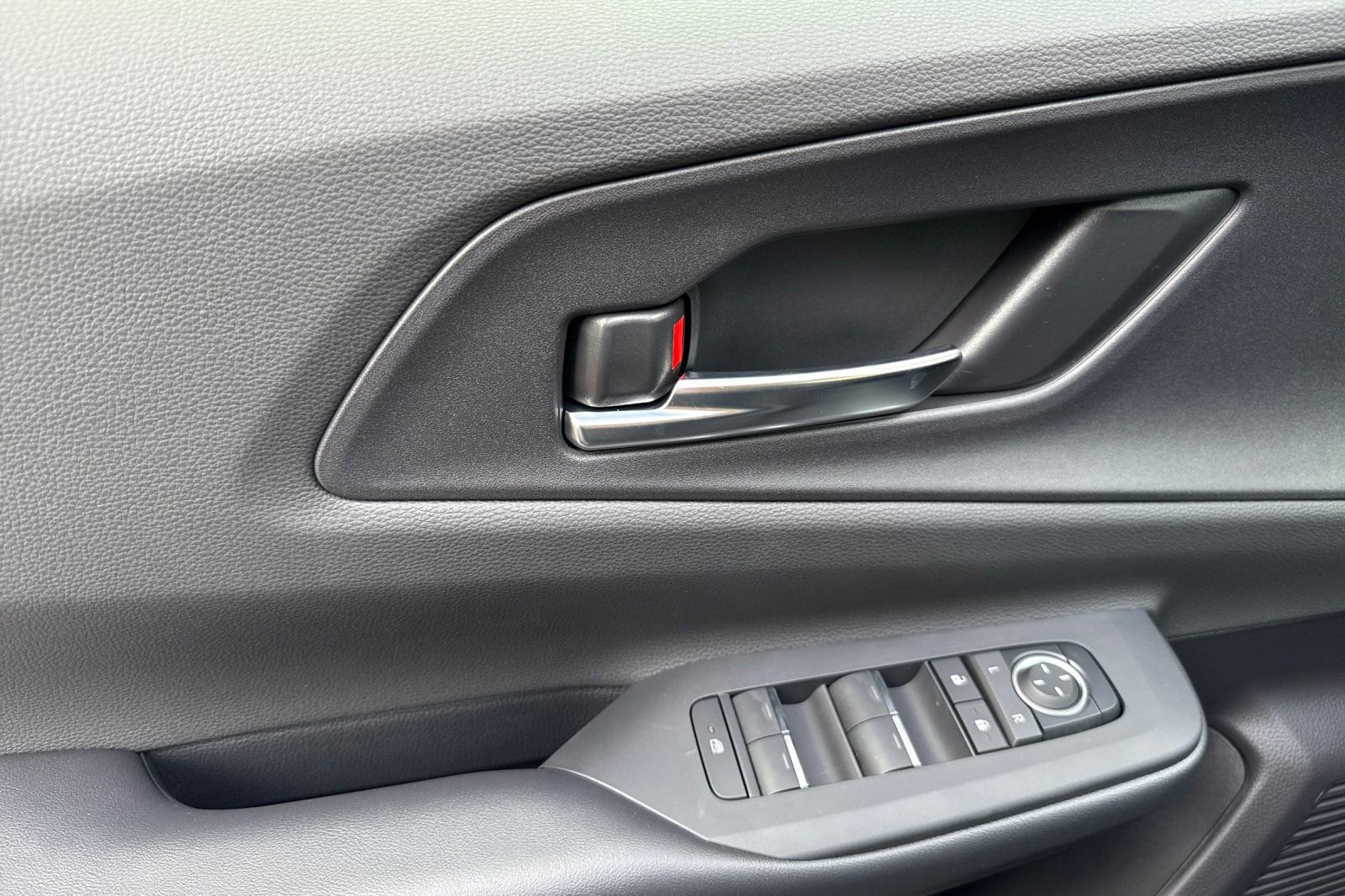 New 2026 Toyota Prius Plug-In Hybrid image 11