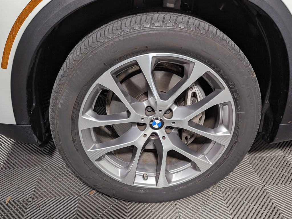 Used 2024 BMW X5 xDrive40i w/ Premium Package AWD/4WD image 53