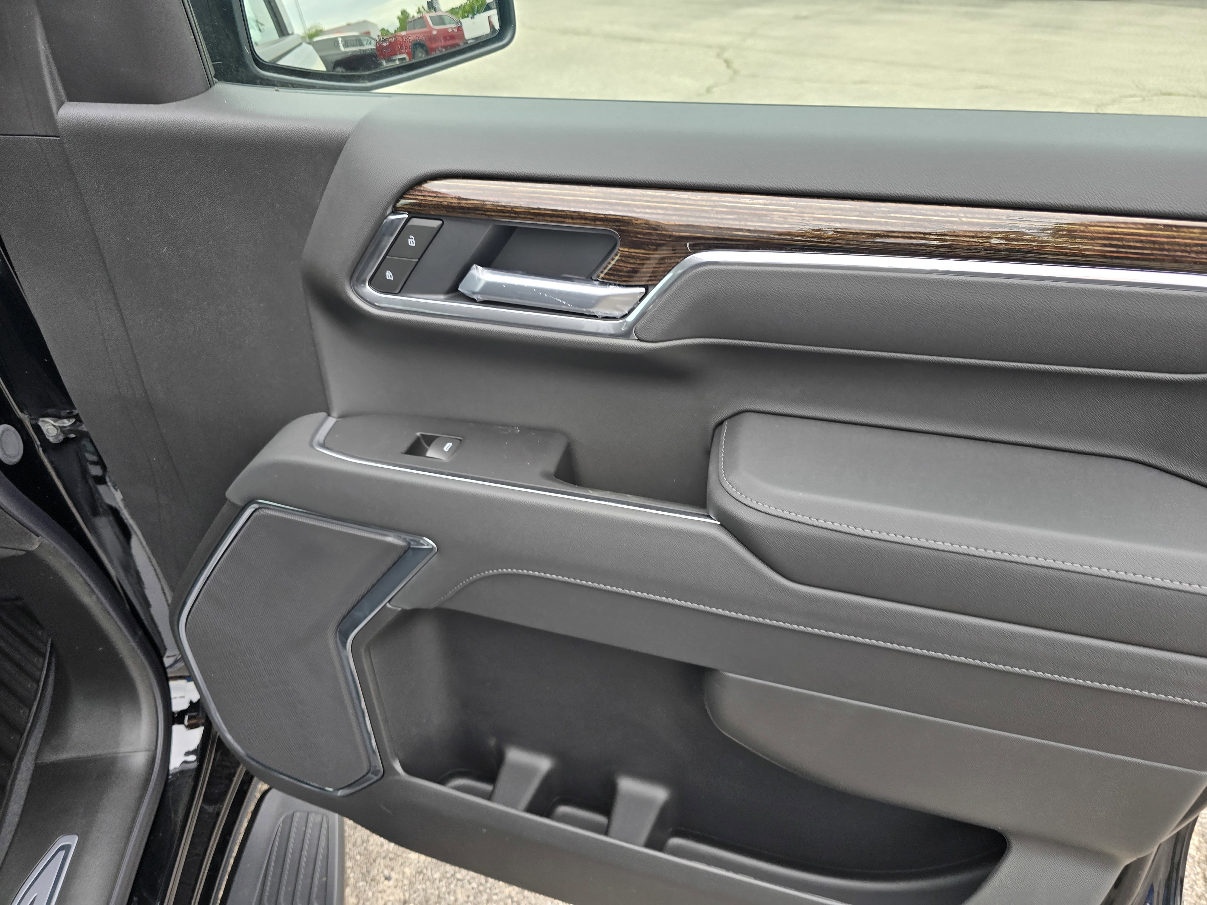 New 2025 GMC Sierra 1500 Elevation image 20