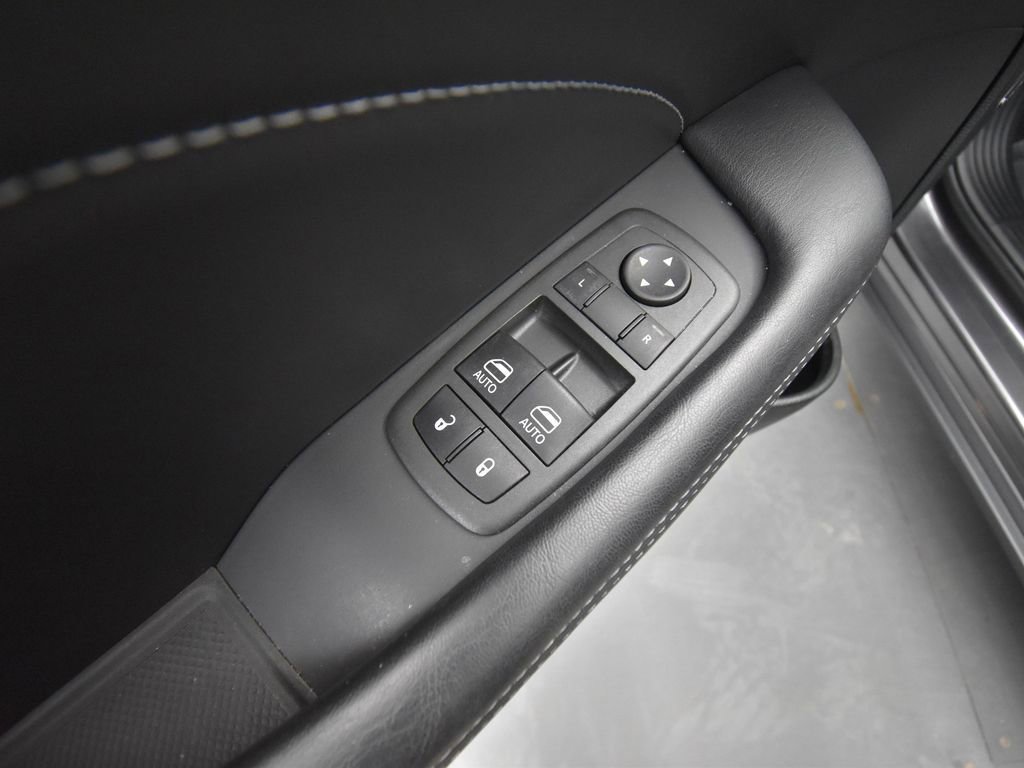 Used 2022 Dodge Challenger R/T Scat Pack w/ Plus Package image 10