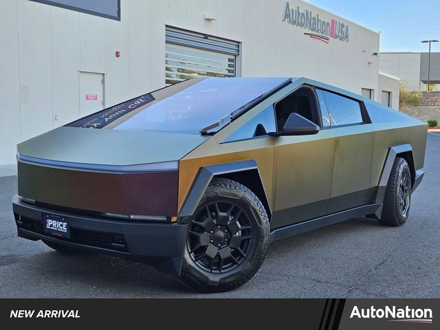 Used 2024 Tesla Cybertruck AWD Crew Cab image 1
