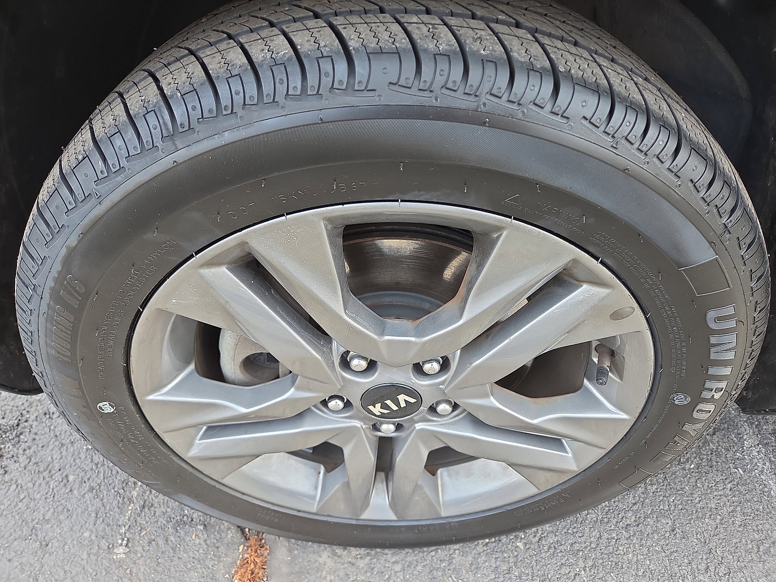 Used 2021 Kia Seltos LX image 12