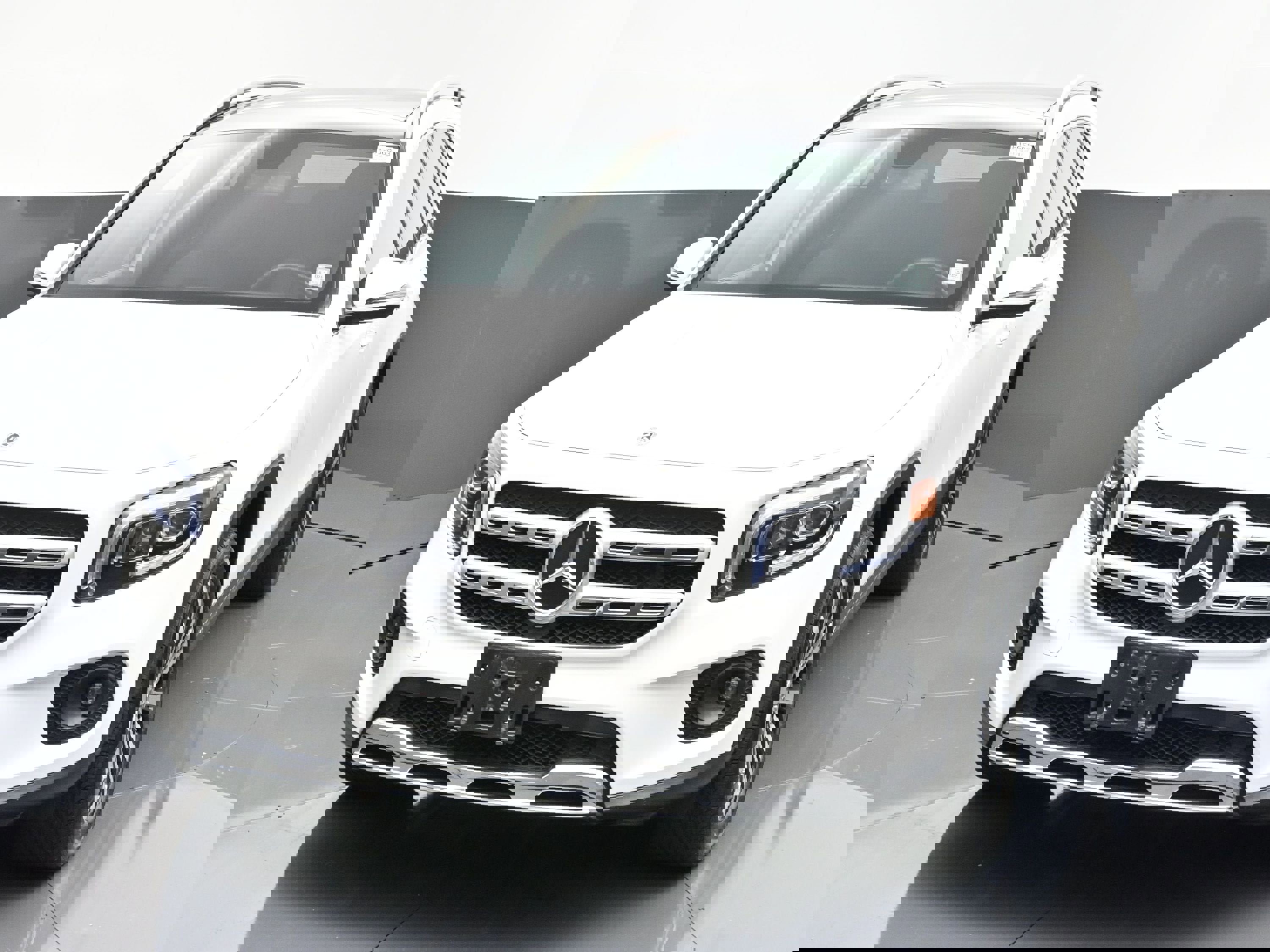 Used 2021 Mercedes-Benz GLB 250 4MATIC image 47