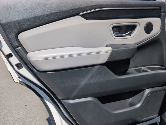 Used 2025 Honda Pilot Elite image 30