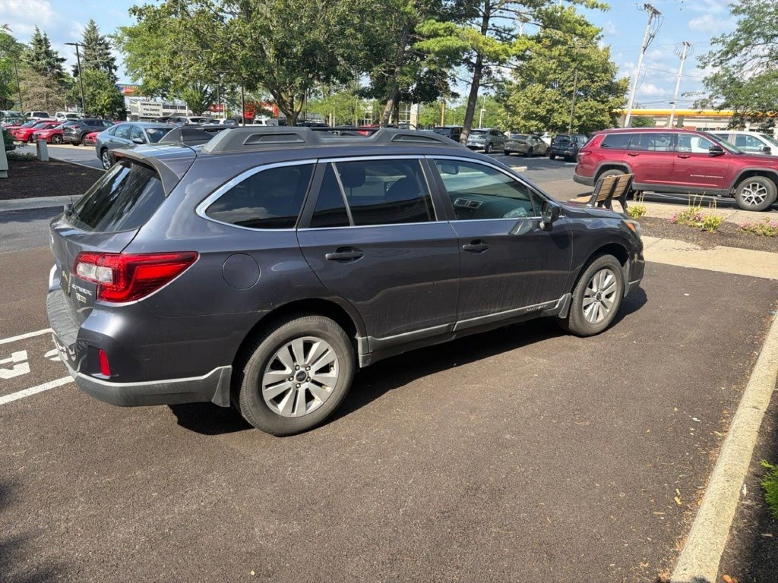 Used 2016 Subaru Outback 2.5i Premium w/ Popular Package #3 AWD/4WD image 19