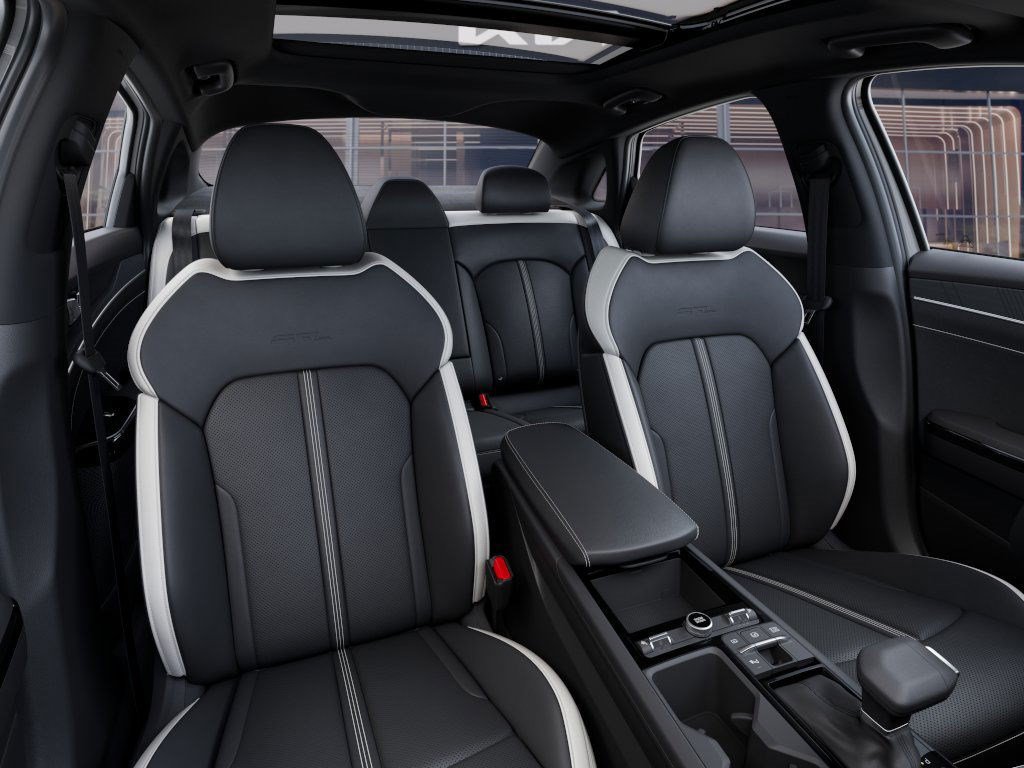 New 2025 Kia K5 GT-Line w/ GT-Line Premium Package FWD image 16