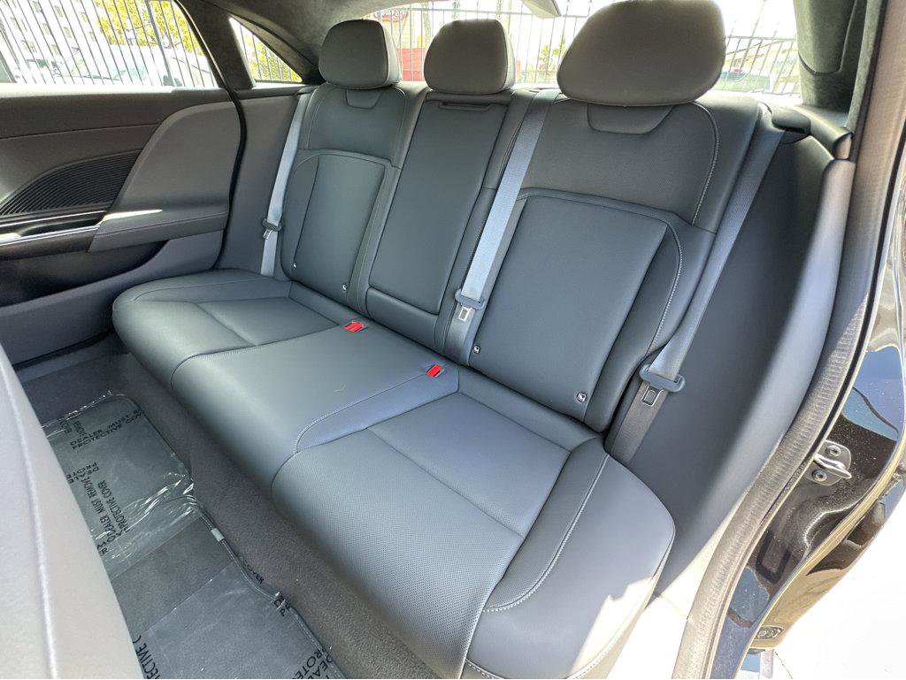 Used 2024 Lucid Air Pure RWD image 9
