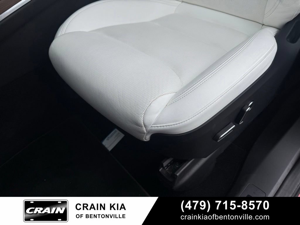 Used 2022 Tesla Model X AWD/4WD image 24