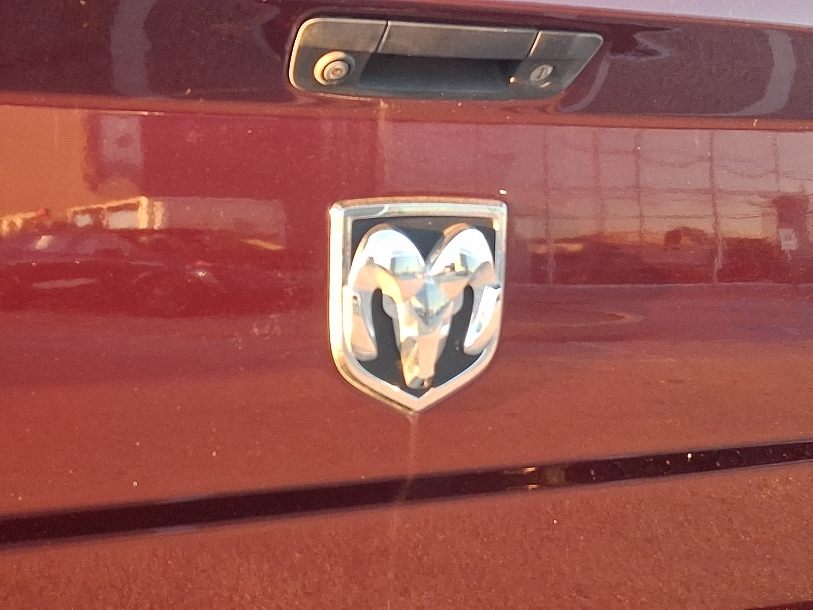 Used 2018 RAM 2500 Tradesman w/ Chrome Appearance Group AWD/4WD image 29