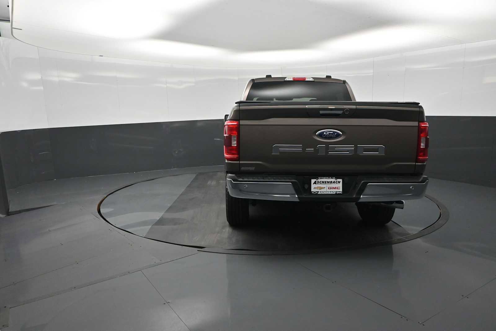Used 2021 Ford F150 XLT w/ Equipment Group 302A High AWD/4WD image 8