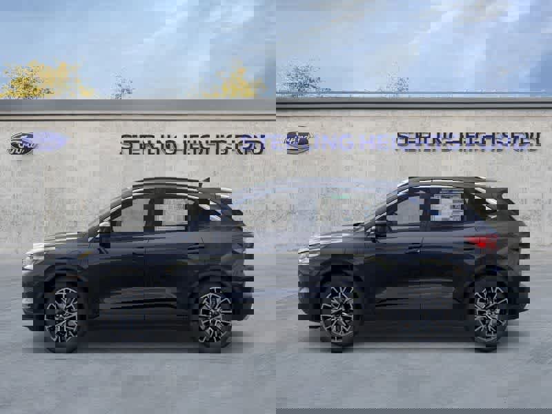 New 2026 Ford Escape SE image 3
