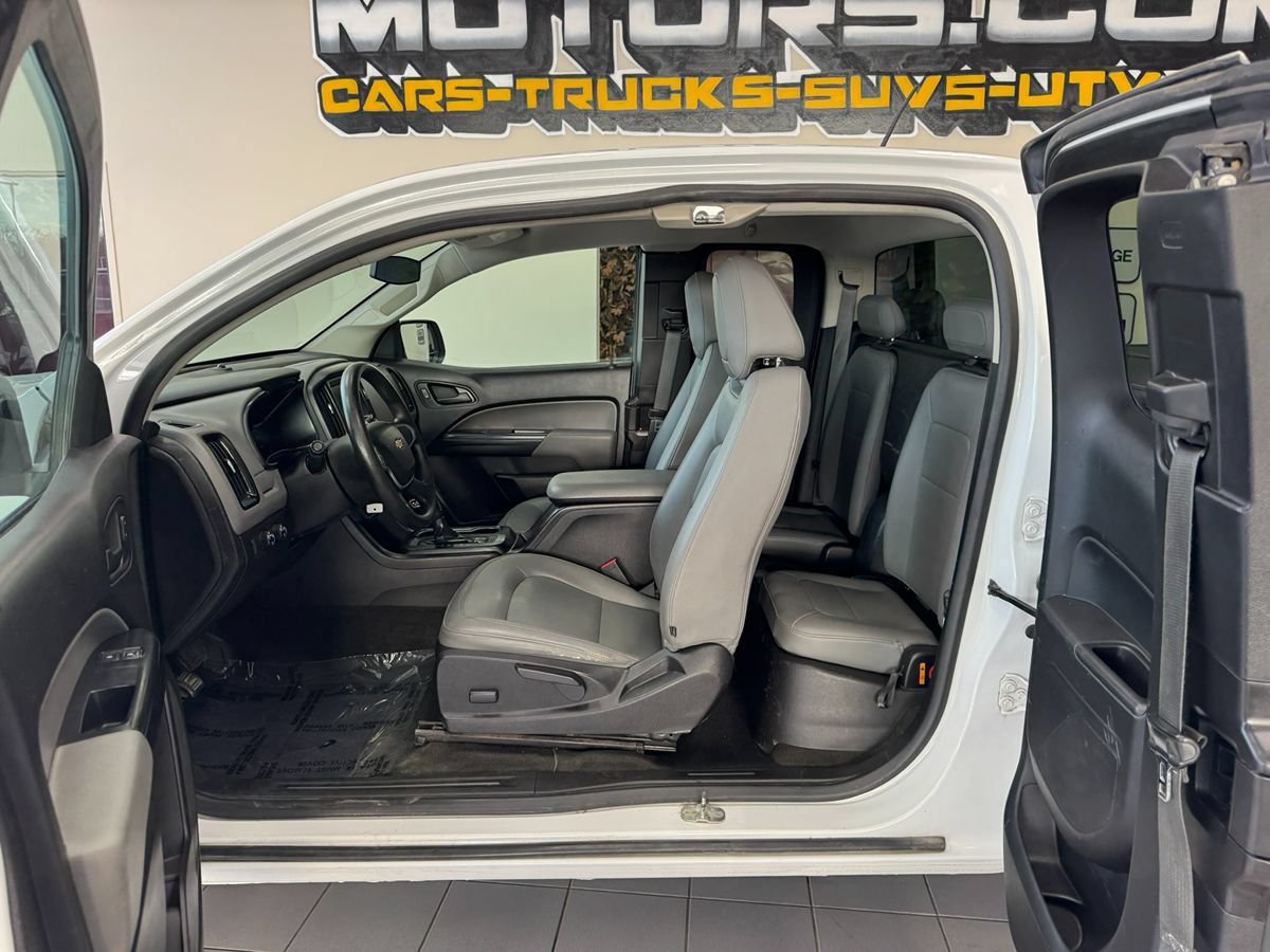 Used 2018 Chevrolet Colorado W/T w/ WT Convenience Package AWD/4WD image 38
