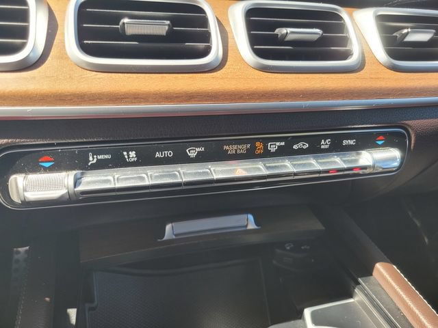 Used 2022 Mercedes-Benz GLS 450 4MATIC image 25