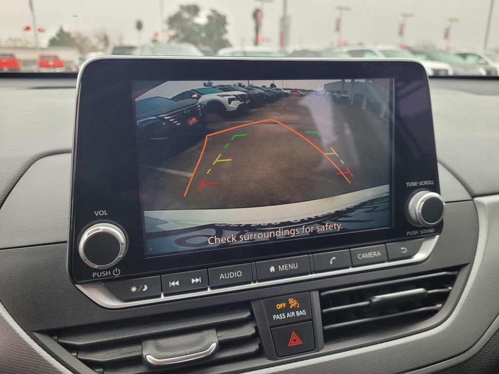 Used 2023 Nissan Altima 2.5 SR image 18