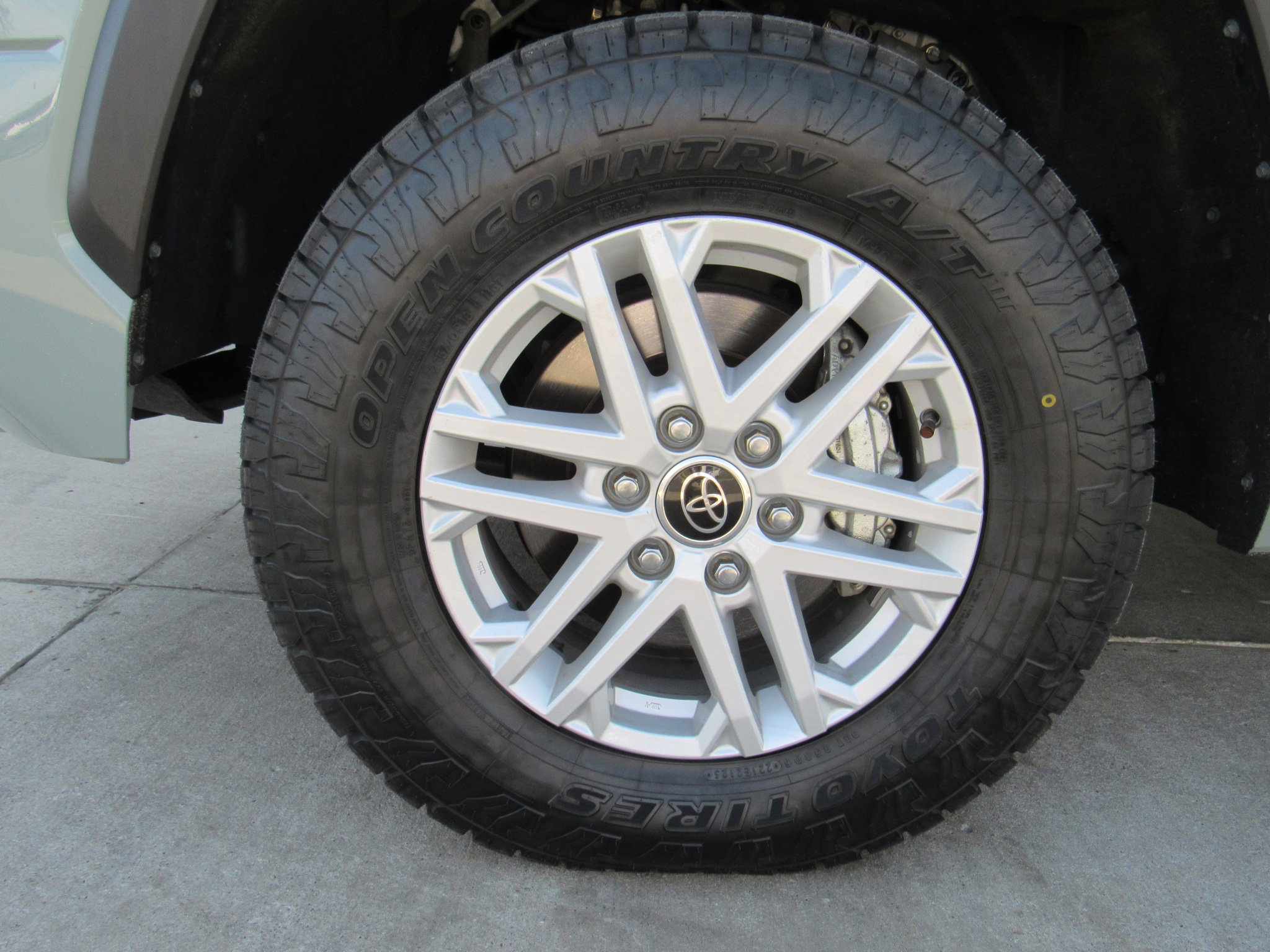 Used 2024 Toyota Tundra SR5 w/ SR5 Premium Package AWD/4WD image 48