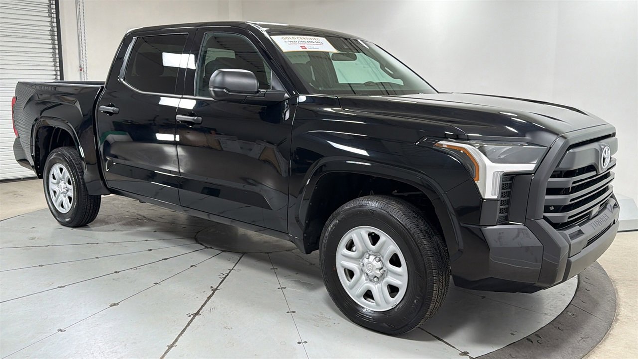 Used 2025 Toyota Tundra SR image 3