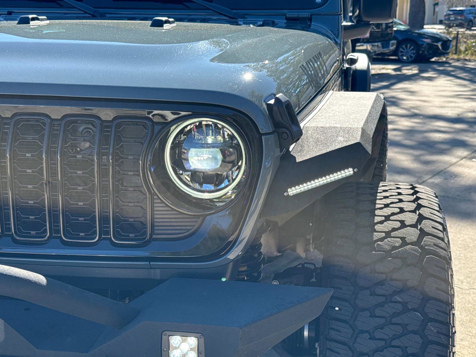 Certified 2024 Jeep Wrangler Willys image 9