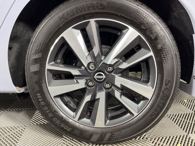 New 2025 Nissan Versa SV w/ Trunk Package image 13