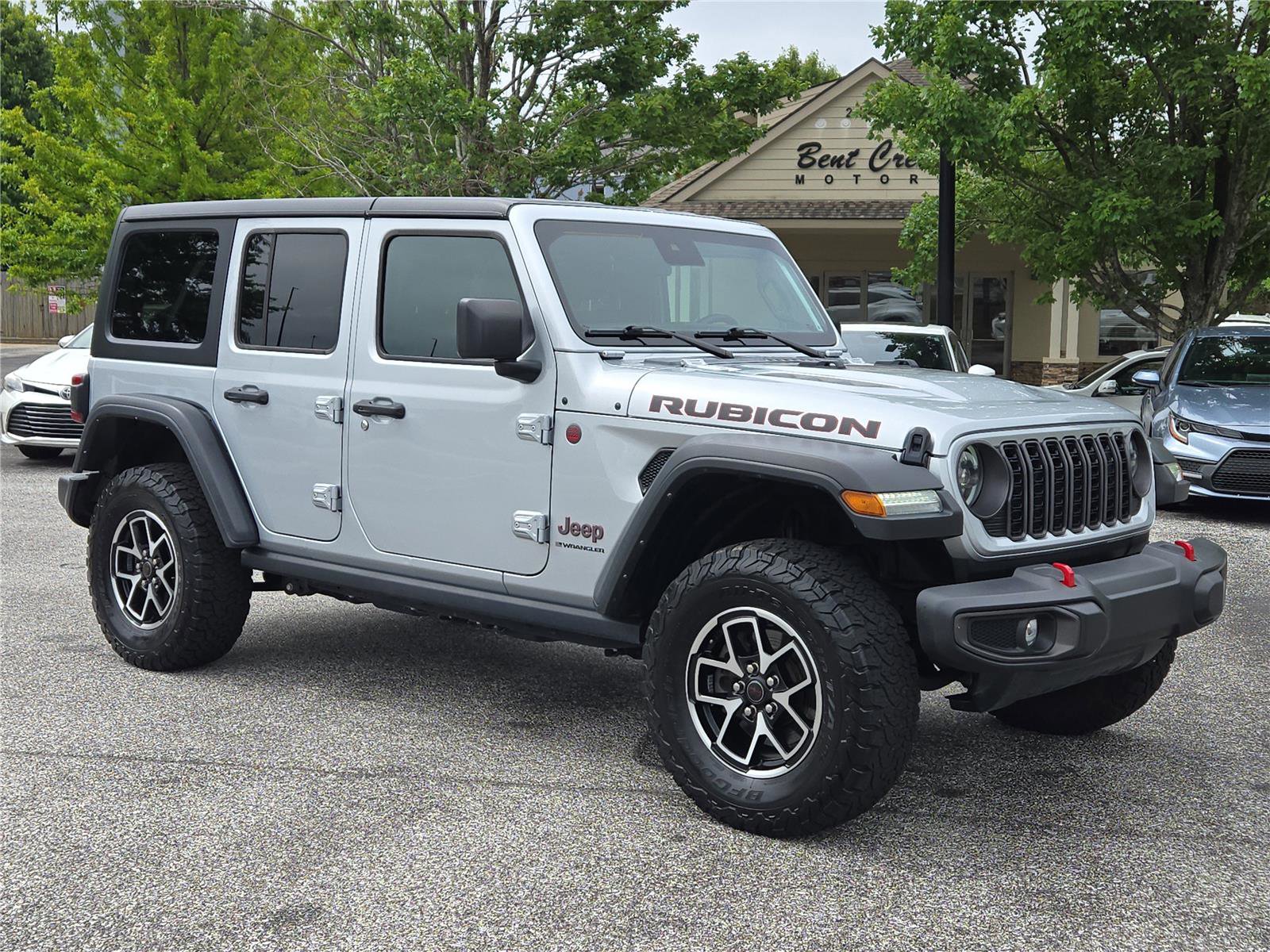 Used 2024 Jeep Wrangler Unlimited Rubicon image 5