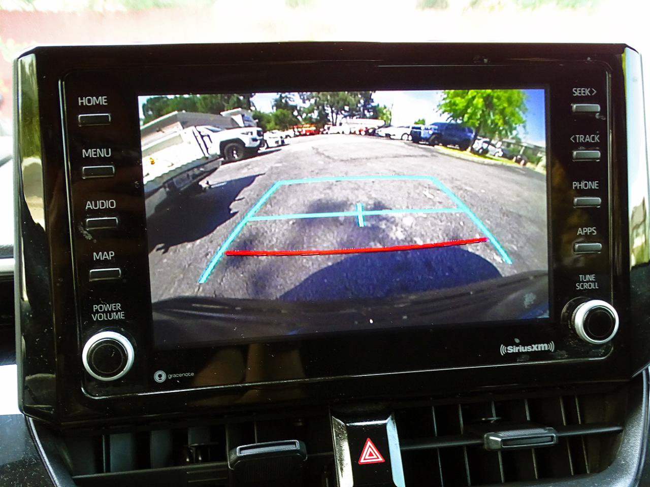Used 2022 Toyota Corolla LE FWD image 25
