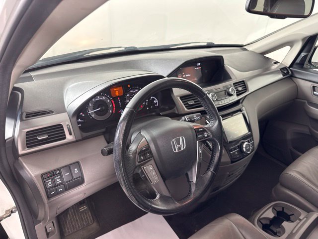 Used 2016 Honda Odyssey Touring image 16