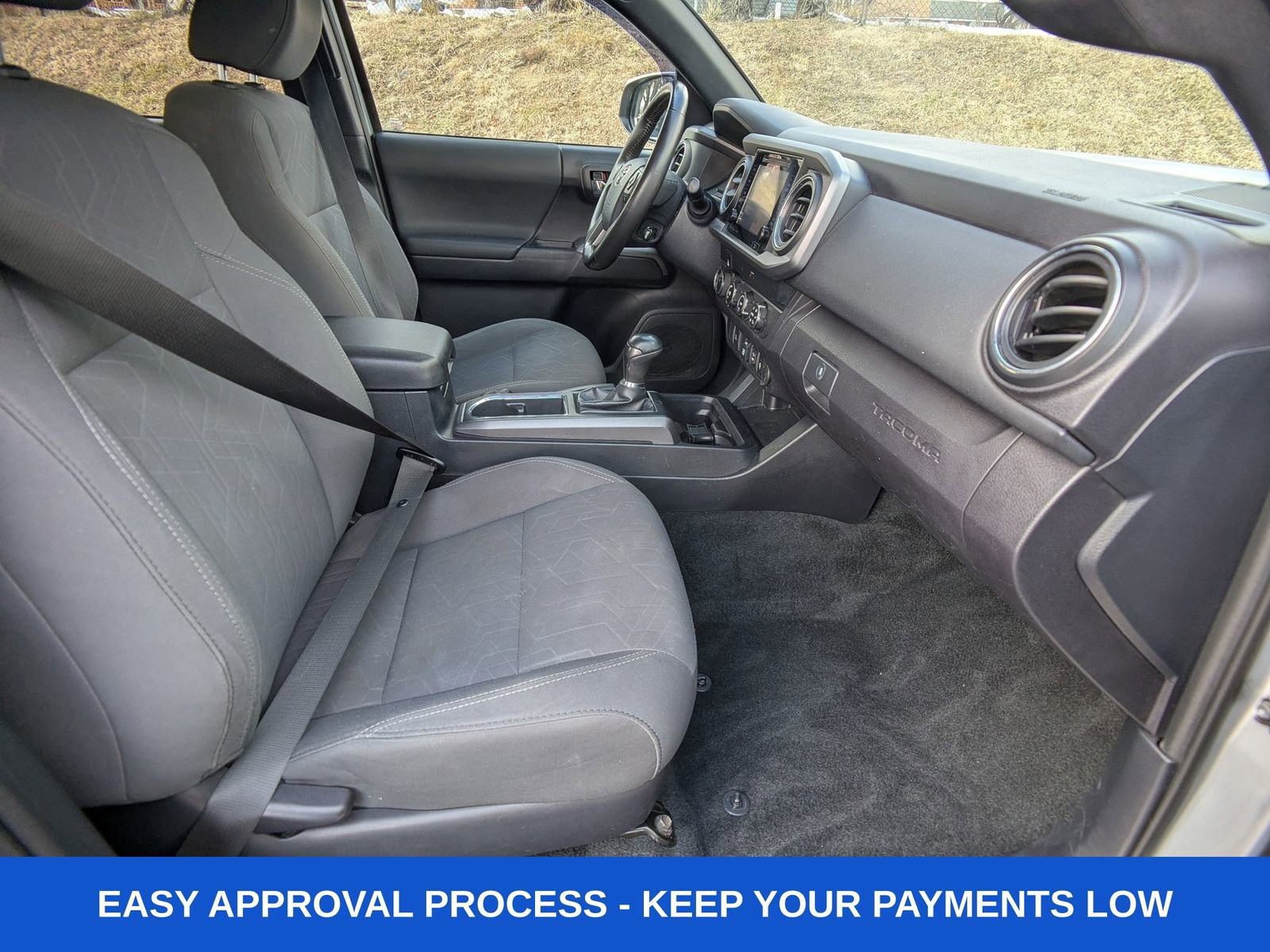 Used 2019 Toyota Tacoma TRD Off-Road AWD/4WD image 13
