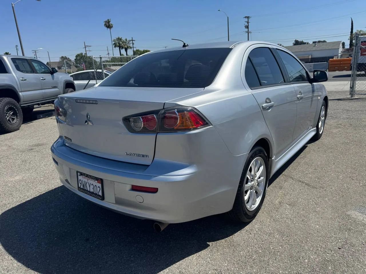 Used 2014 Mitsubishi Lancer ES image 7