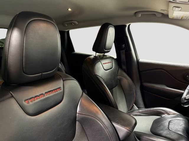 Used 2021 Jeep Cherokee Trailhawk w/ Comfort/Convenience Group image 28