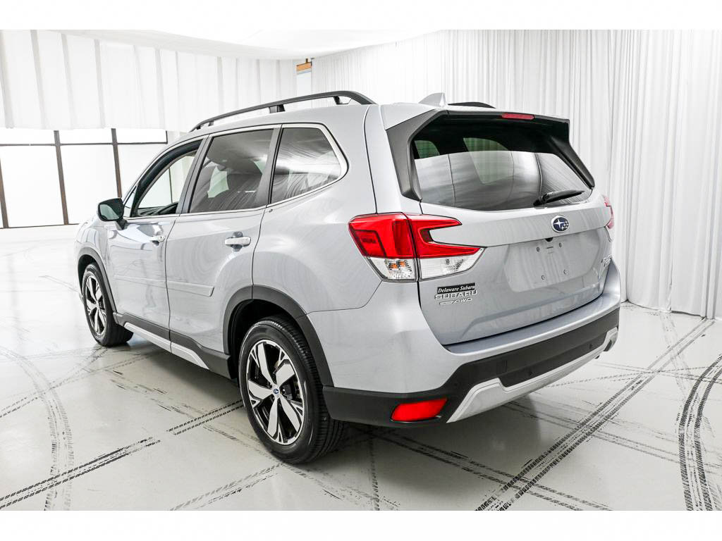 Used 2019 Subaru Forester Touring AWD/4WD image 5