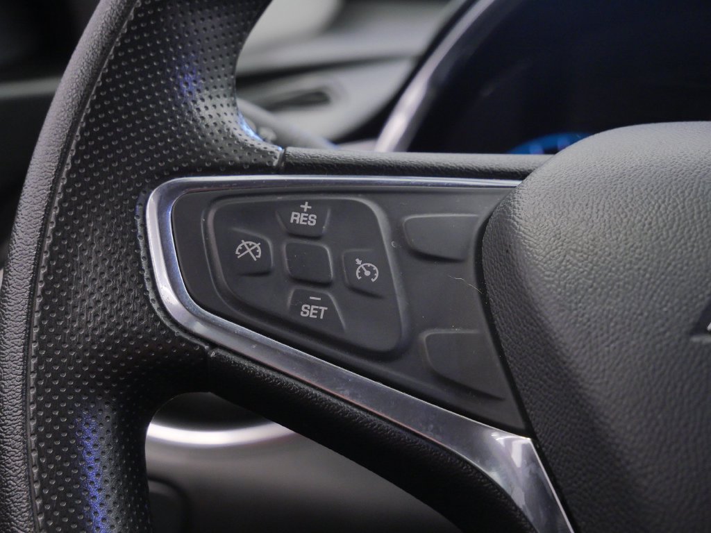 Used 2020 Chevrolet Malibu LT FWD image 21