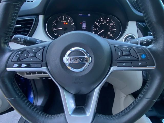 Used 2019 Nissan Rogue Sport SL w/ Premium Package image 18