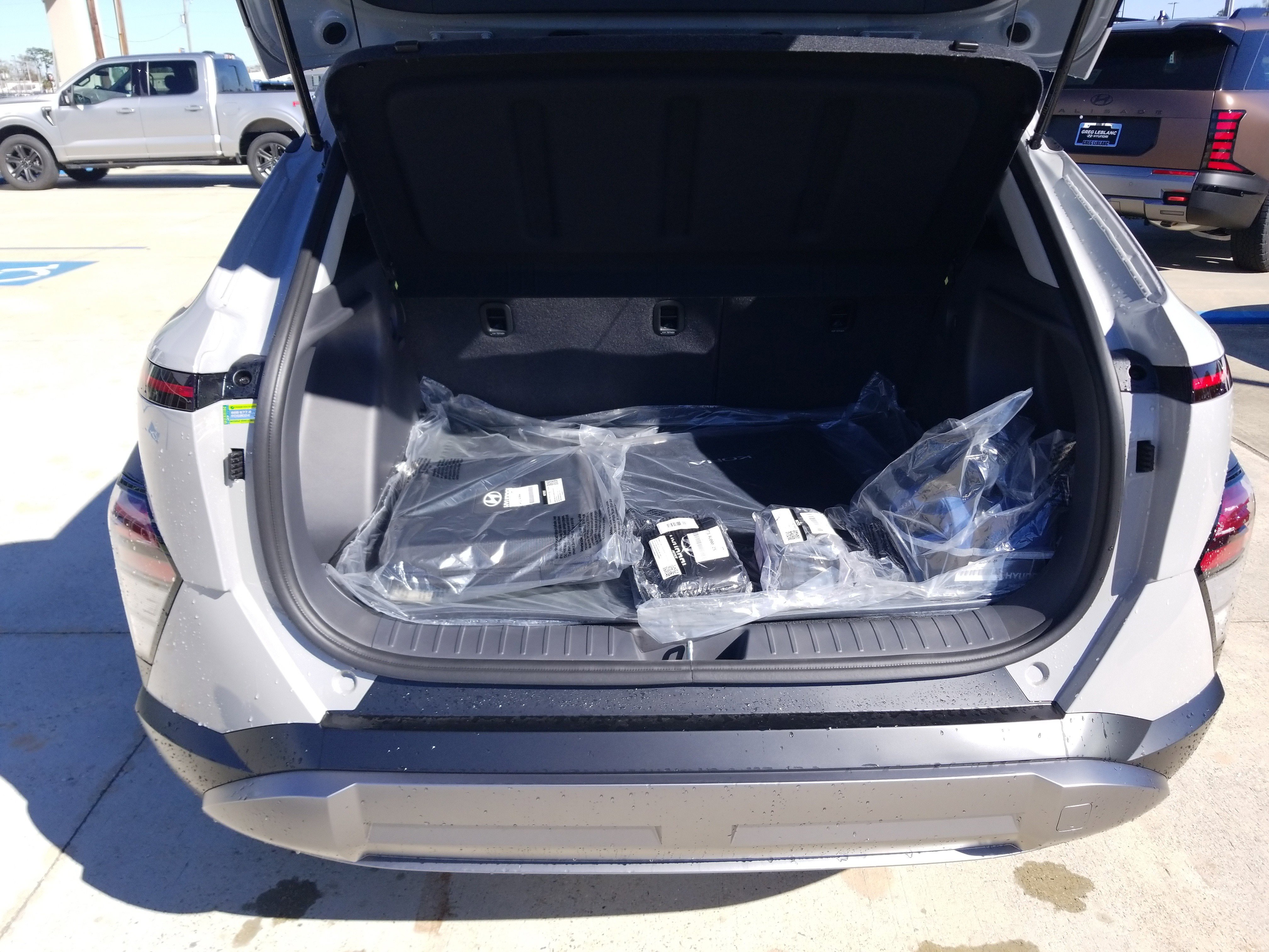 New 2026 Hyundai Kona SEL Premium image 13