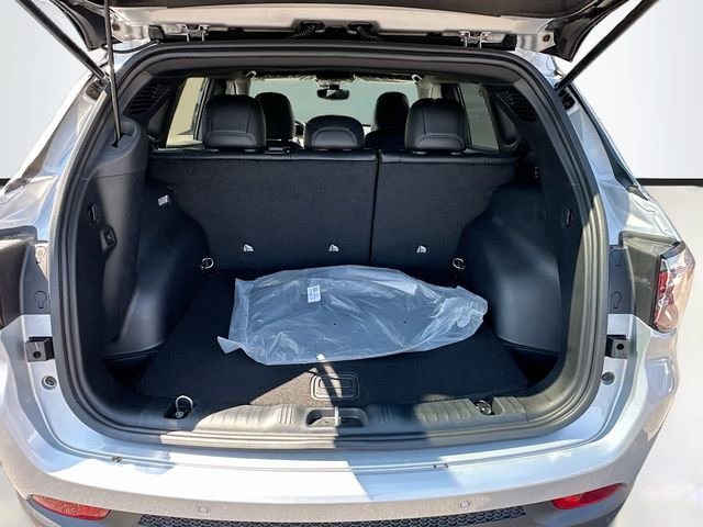 New 2026 Jeep Compass Limited image 27