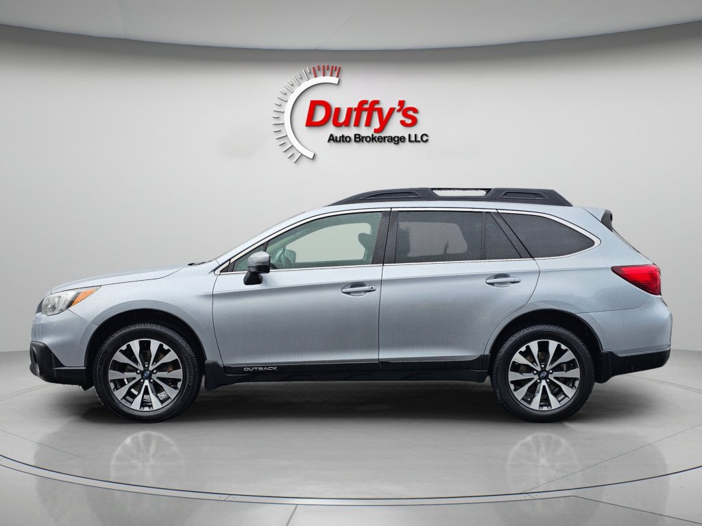 Used 2017 Subaru Outback 2.5i Limited image 14