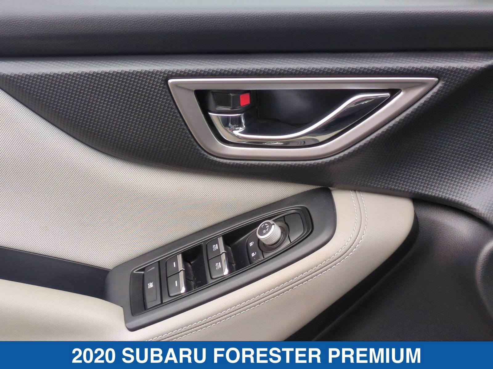 Used 2020 Subaru Forester Premium AWD/4WD image 13