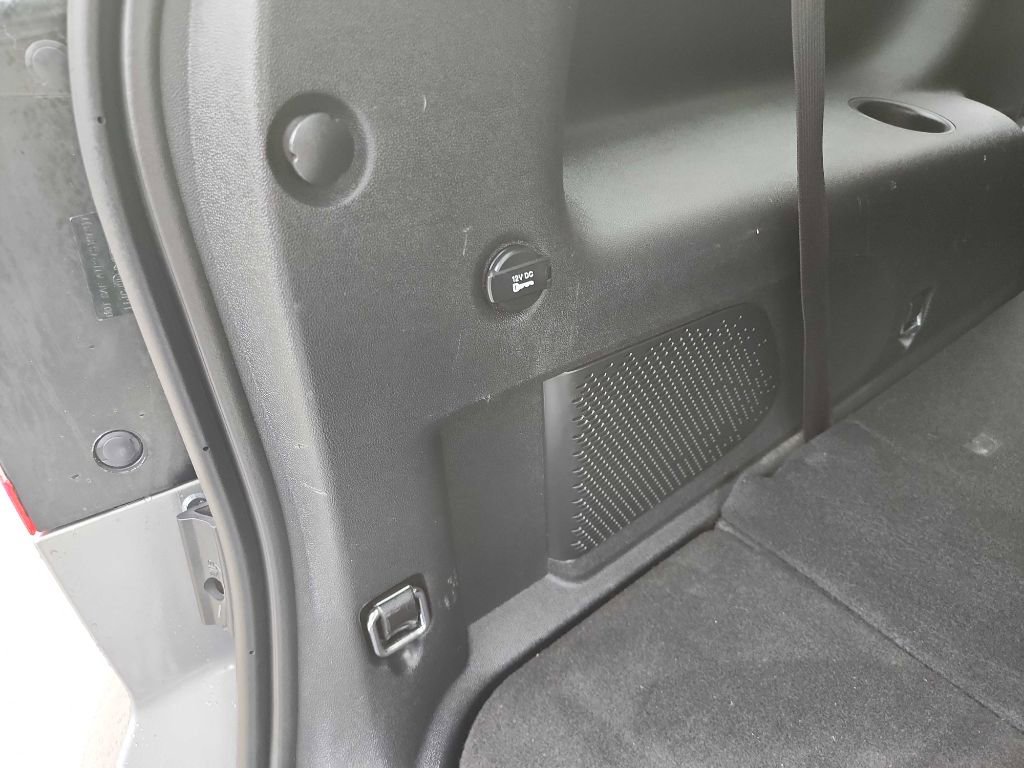 Used 2017 Dodge Journey Crossroad FWD image 34