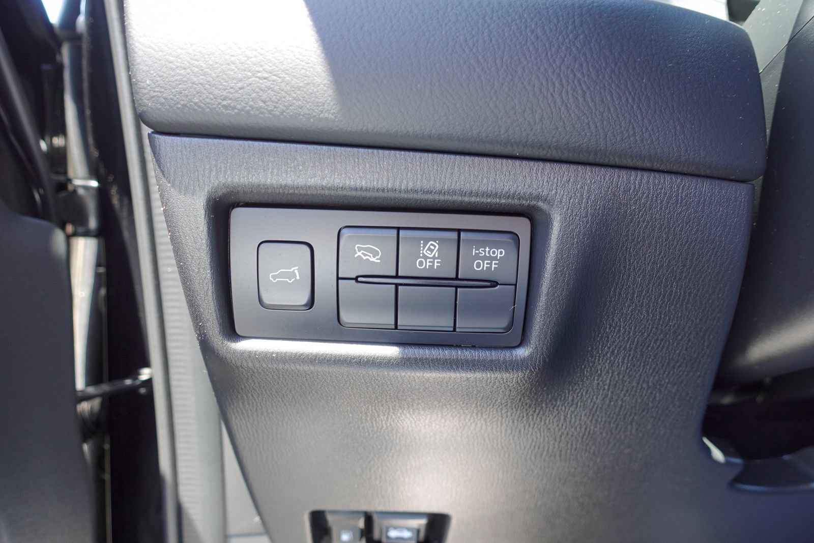 Certified 2025 MAZDA CX-5 AWD 2.5 S w/ Preferred Package image 18