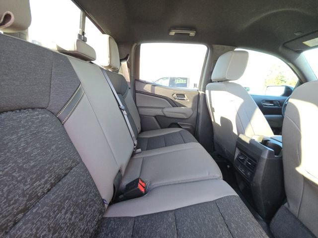 Used 2024 Chevrolet Colorado ZR2 image 13