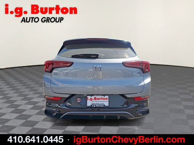 Certified 2024 Buick Encore GX Sport Touring FWD image 5