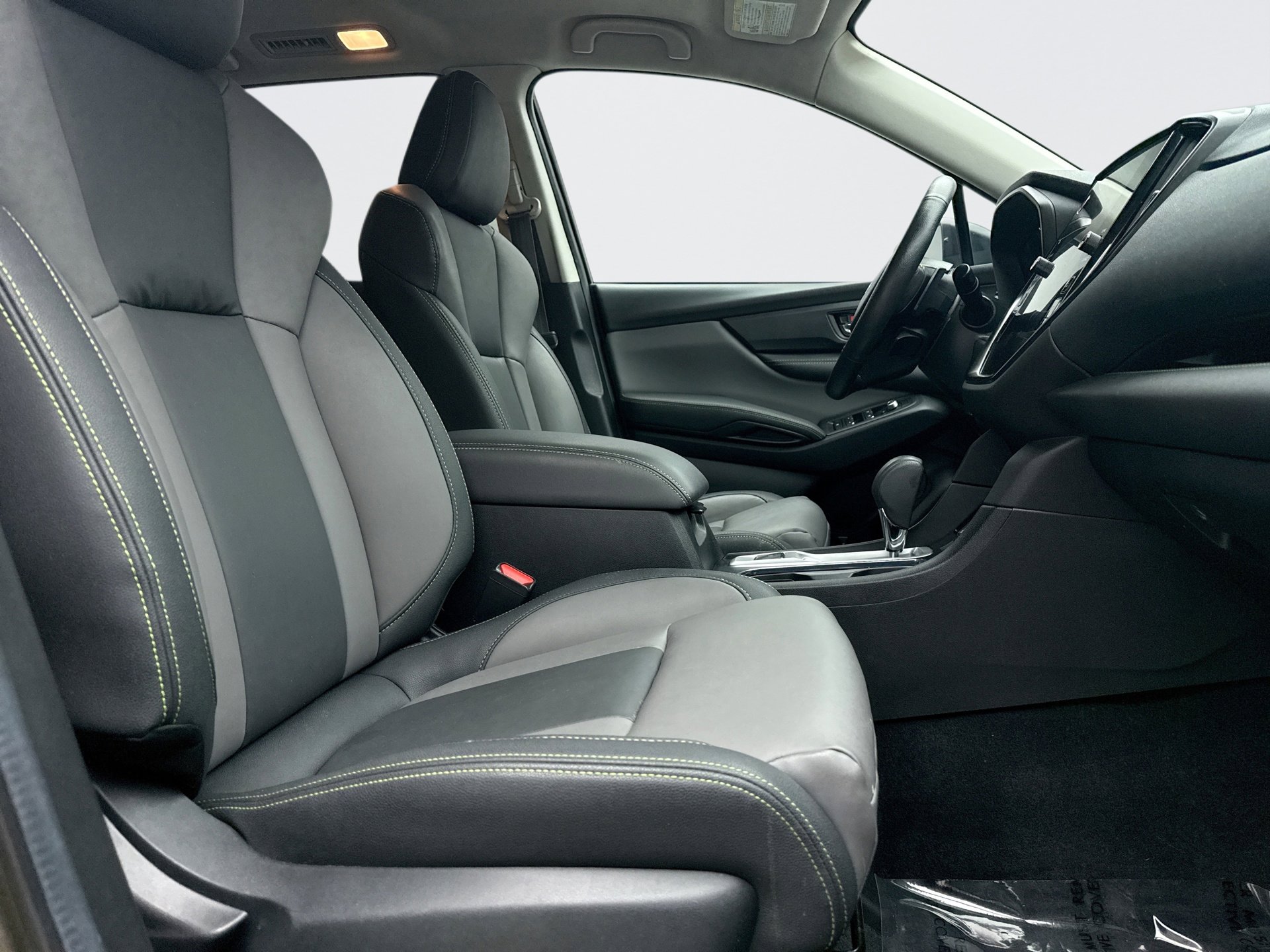 Used 2024 Subaru Ascent Onyx Edition image 16
