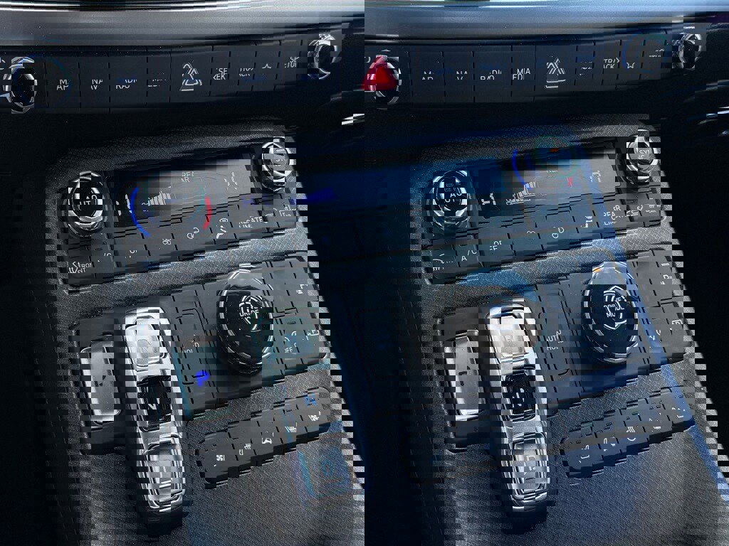 Used 2024 Hyundai Palisade Limited image 16