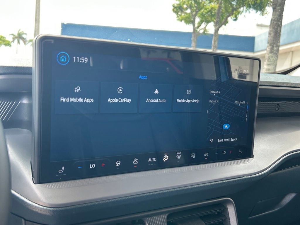 Used 2025 Ford Maverick Lariat w/ Black Appearance Package AWD/4WD image 14