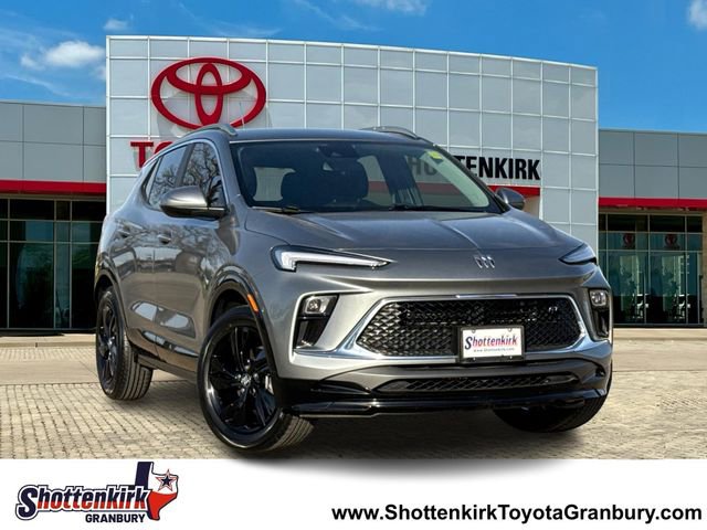 Used 2024 Buick Encore GX Sport Touring w/ Comfort Package image 1