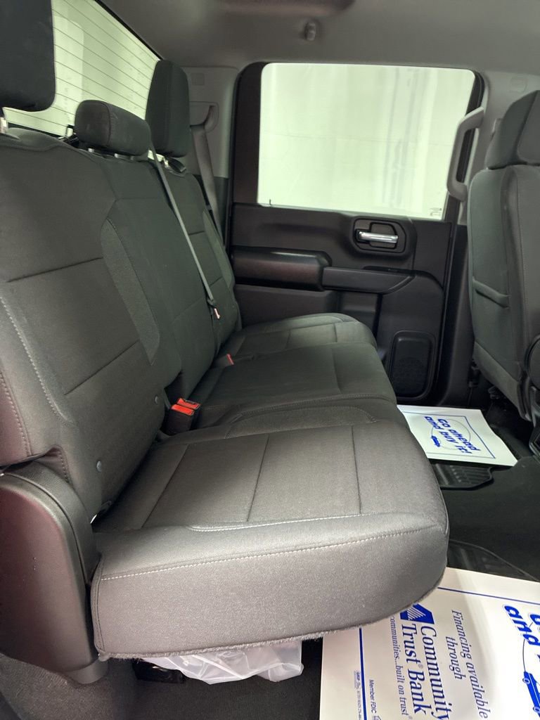 Used 2025 Chevrolet Silverado 2500 Custom w/ Custom Value Package image 24